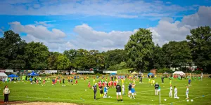 Ein großer Fußballtag im Volkspark Leistungsvergleich der U12